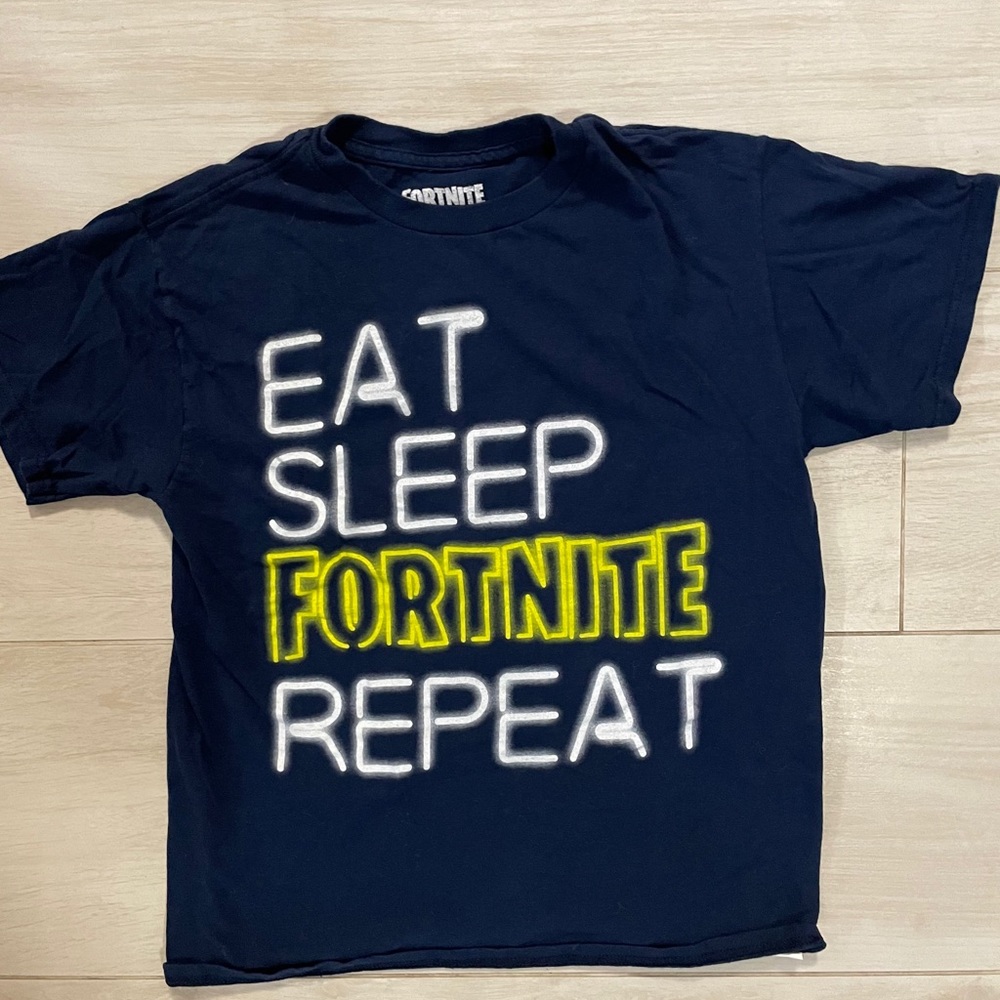 Kids Fortnite tshirt